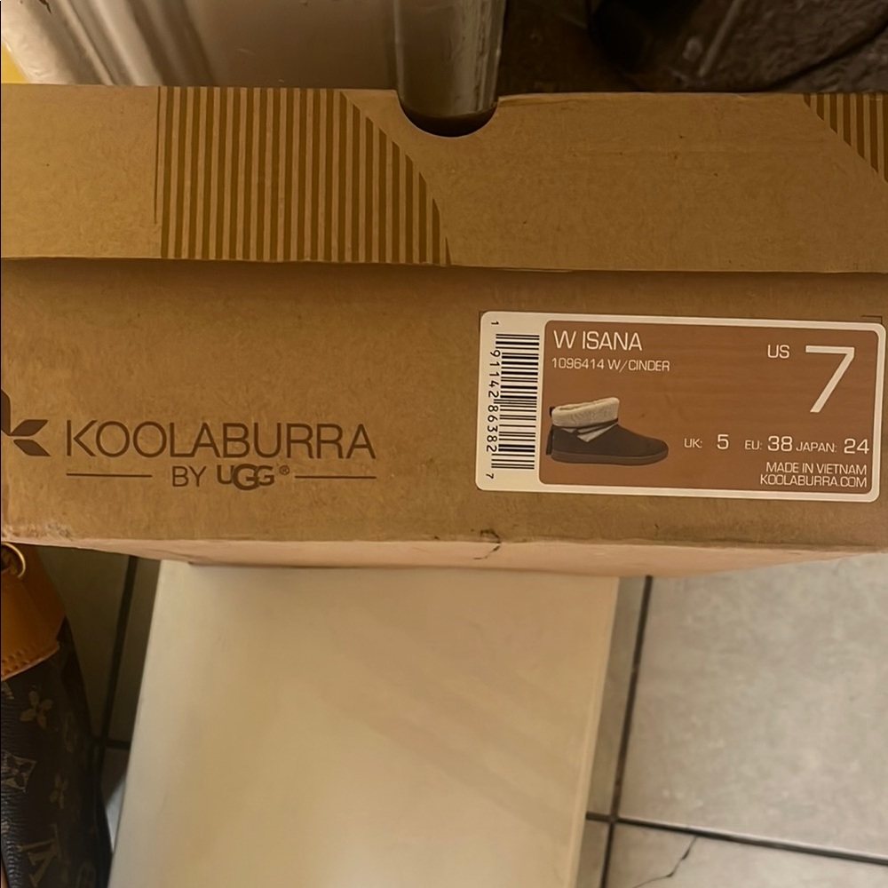 Koolaburra by UGG W Isana Boots - Cinder
